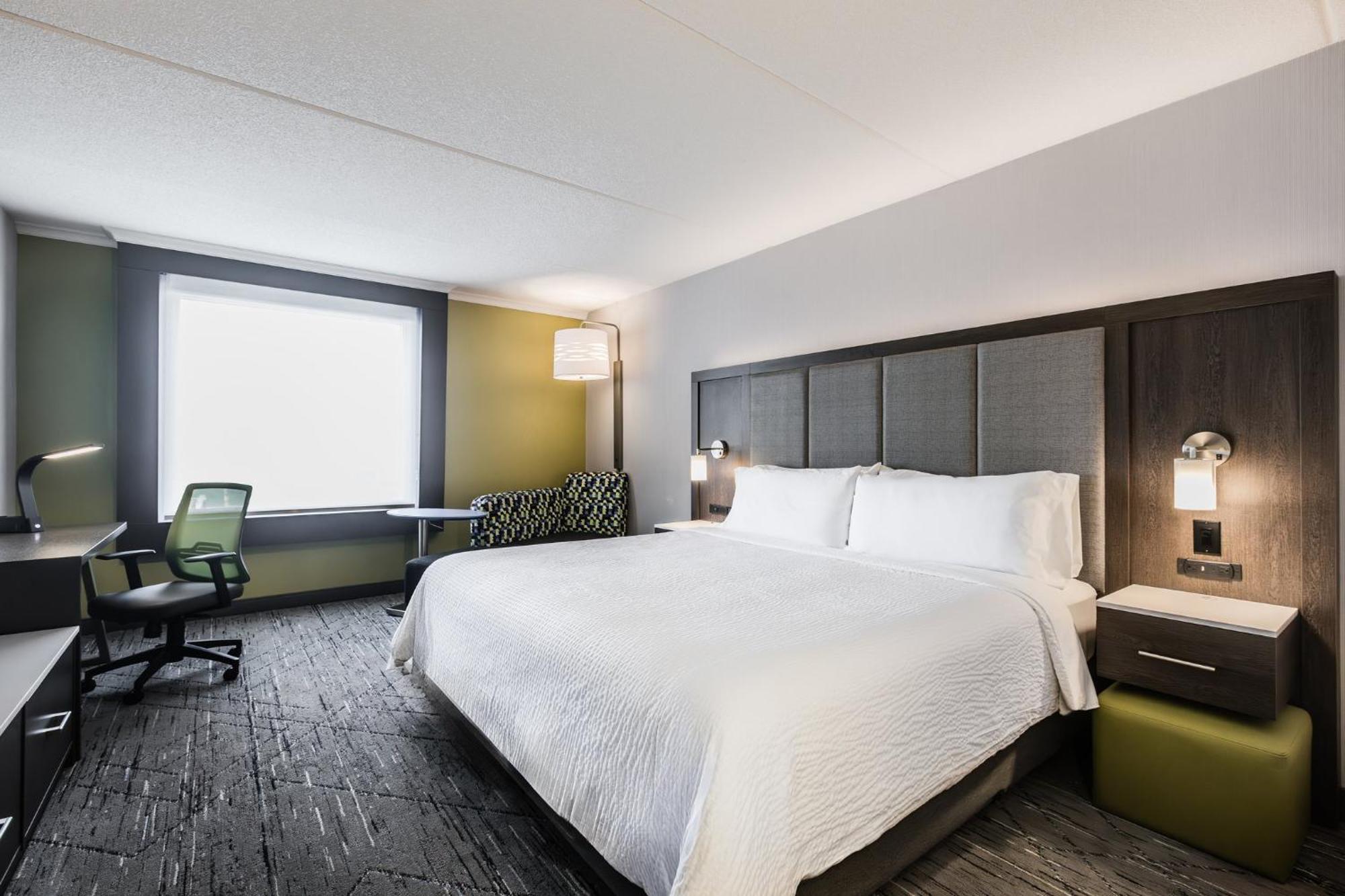 Holiday Inn Express & Suites - Toronto Airport South By Ihg Eksteriør billede