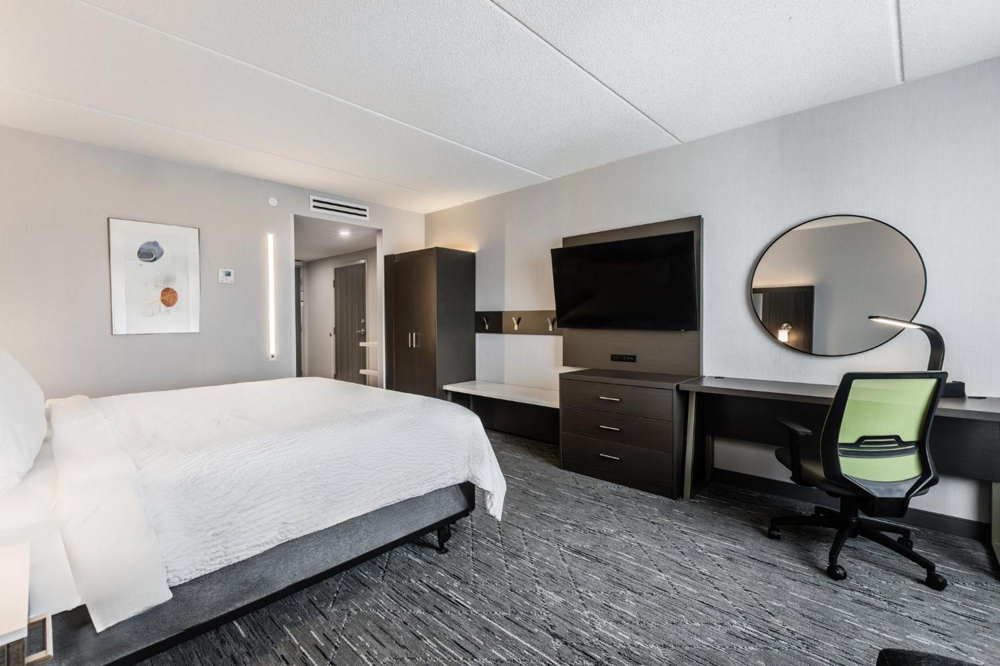Holiday Inn Express & Suites - Toronto Airport South By Ihg Eksteriør billede