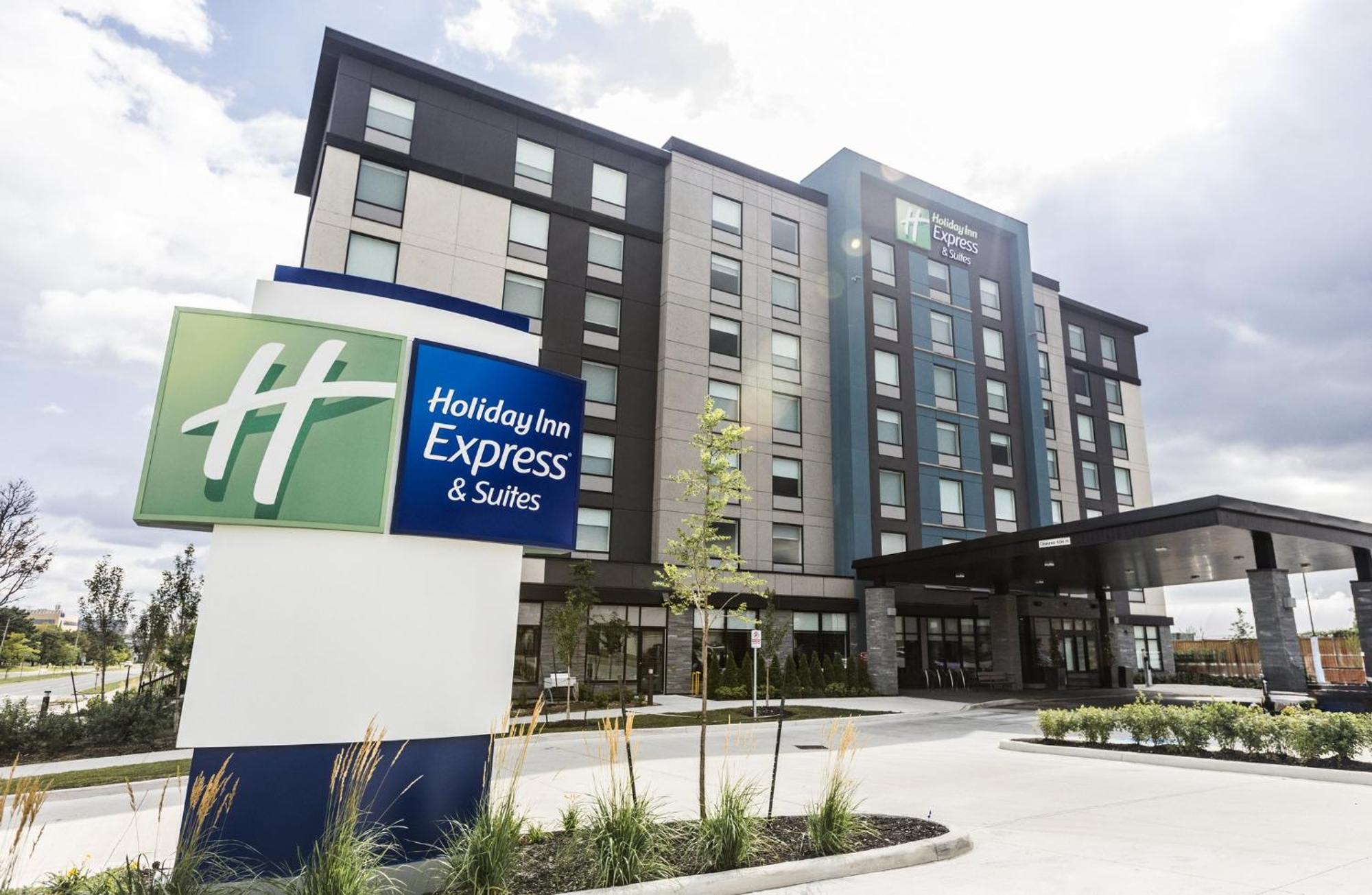 Holiday Inn Express & Suites - Toronto Airport South By Ihg Eksteriør billede